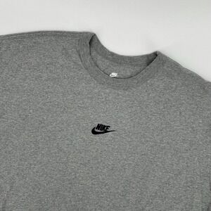 Nike Center Swoosh Heavy T-Shirt Gray Mens Large Loose Fit Minimal Logo Cotton